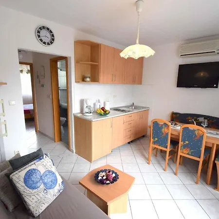 Apartman In - Insel Krk 13218 *